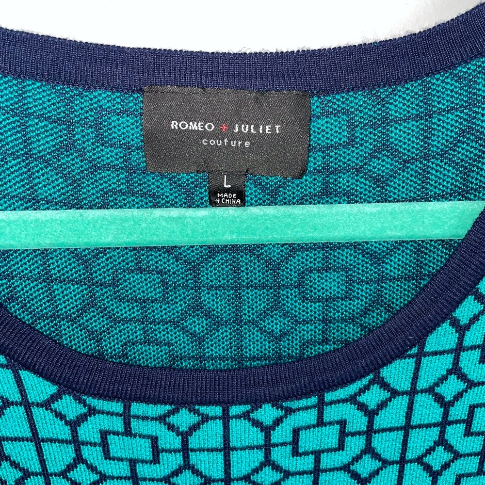 EUC Romeo + Juliet Couture Body Con Sweater Dress - Picture 3 of 5